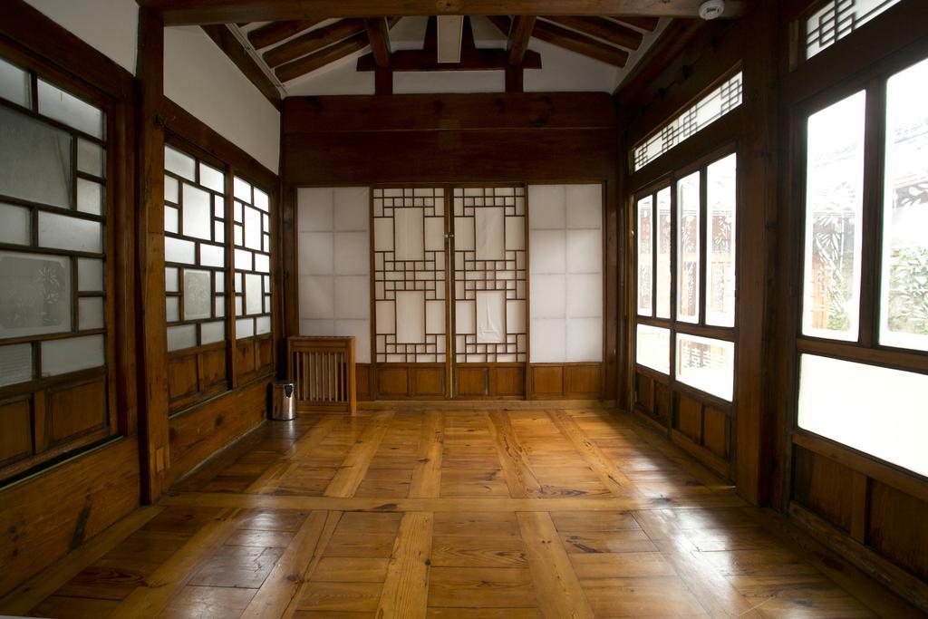 Nuri Hanok Guesthouse Seoel Buitenkant foto