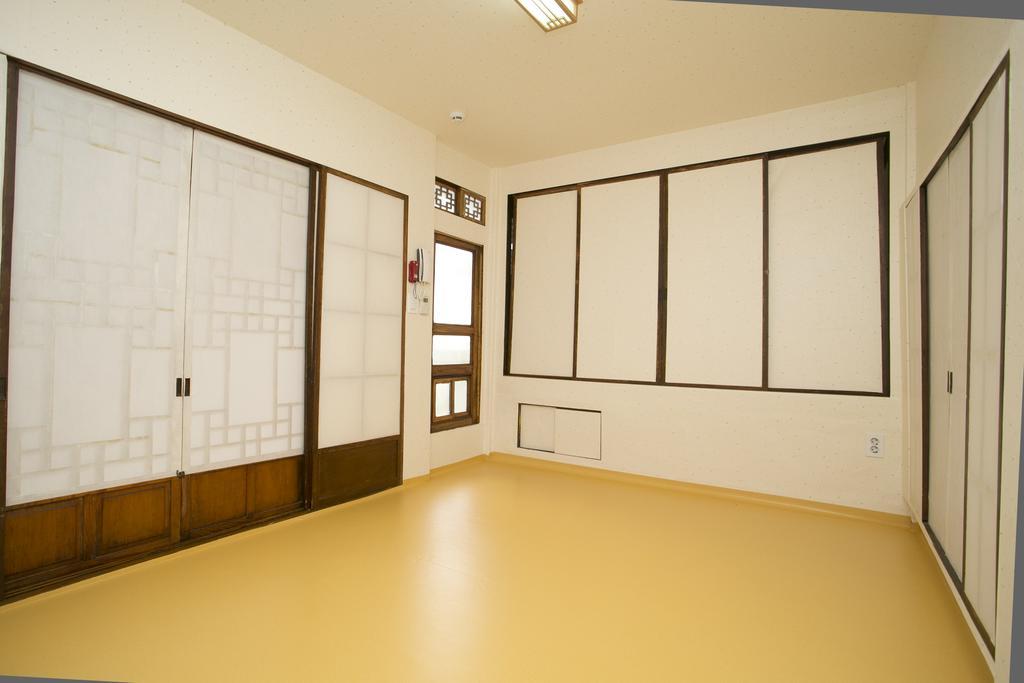 Nuri Hanok Guesthouse Seoel Buitenkant foto