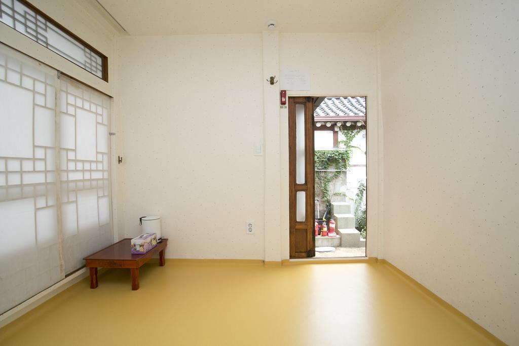 Nuri Hanok Guesthouse Seoel Buitenkant foto